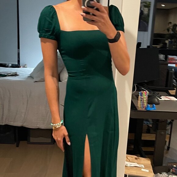 Reformation – emerald puff-sleeve smocked-back midi - 8 - Picture 1 of 4